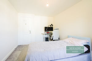 Photo 21- click for photo gallery